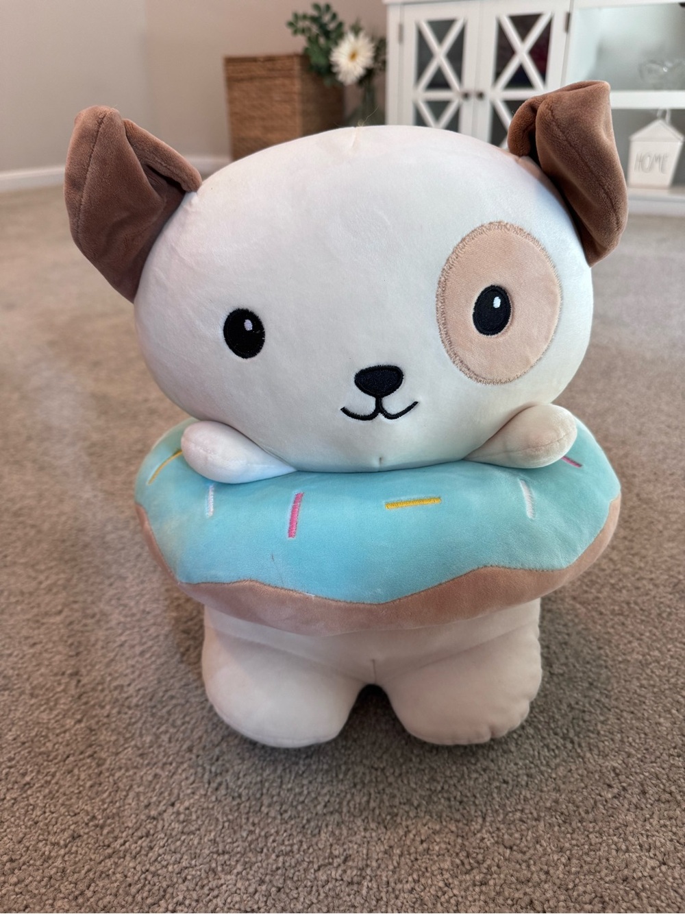 XL Smoochy Pals Ultrasoft Stuffed Animal Dog In Donut Plush 15”